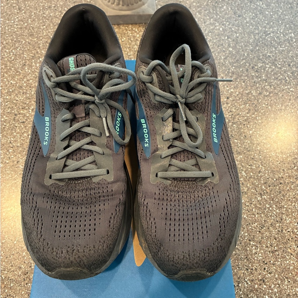 Brooks Ghost Max 2 Running Shoes - Picture 3 of 6
